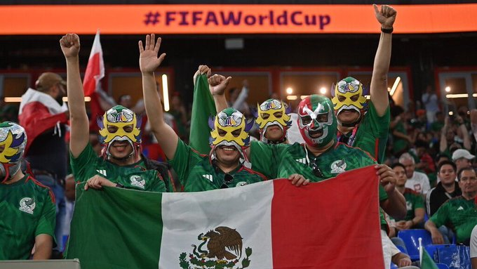 FIFA abre expediente a México por gritos discriminatorios en su debut en Qatar 2022