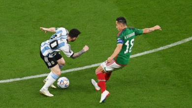 Andrés Guardado defiende a Messi; ‘Canelo’ no entiende cómo es un vestidor
