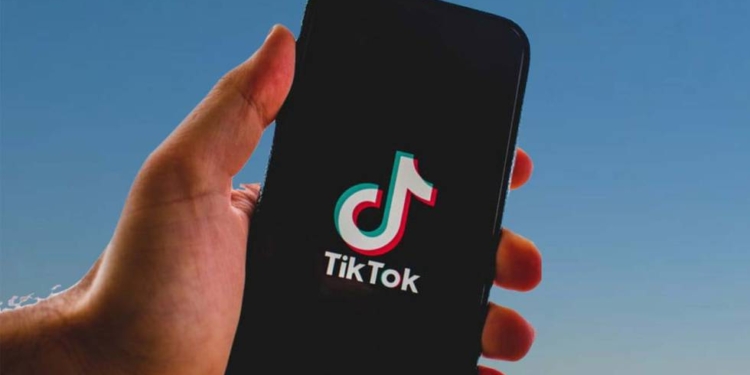 TikTok afectaría salud de niños y jóvenes, investigan