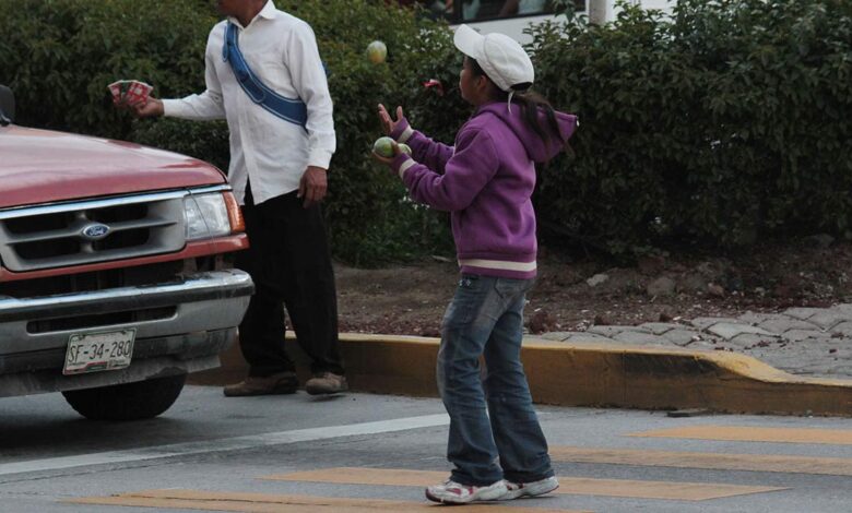 Aumenta ambulantaje y trabajo infantil por fin de año en Veracruz