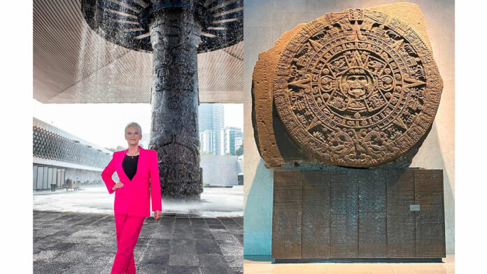 Jamie Lee Curtis visita el Museo de Antropología