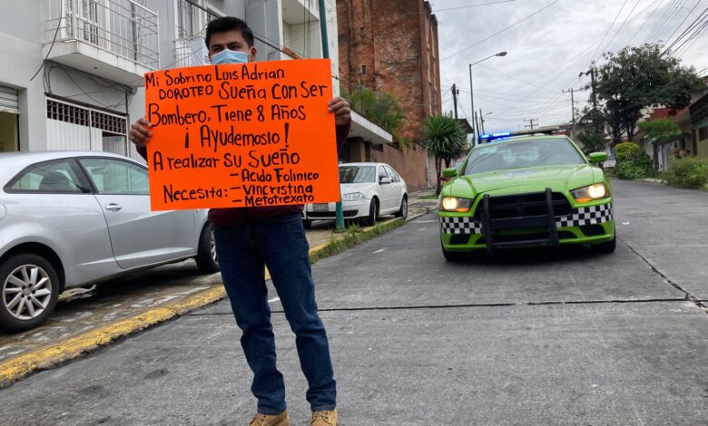 Luis Adrián, de 8 años, sueña con ser bombero; tiene cáncer y sin medicamentos