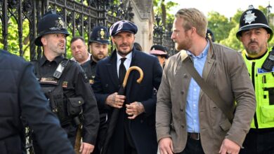 Despide David Beckham a la reina Isabel II; el exfutbolista hizo fila más de 12 horas