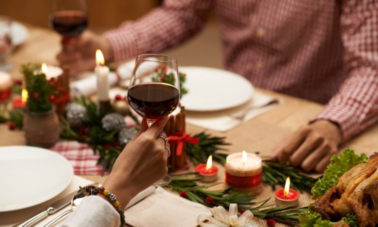 5 pasos sencillos para colocar tu mesa de Navidad