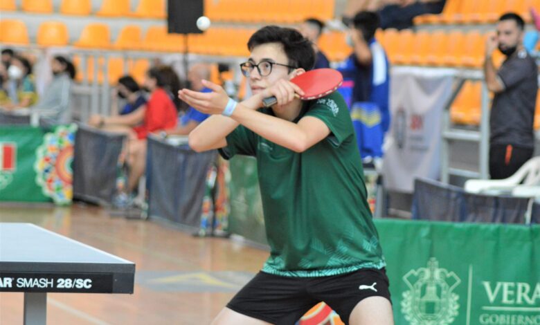 Gana título Veracruz en Macro Regional de tenis de mesa