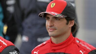 Carlos Sainz lidera la tabla de tiempos de los test de pretemporada de F1 en Bahréin