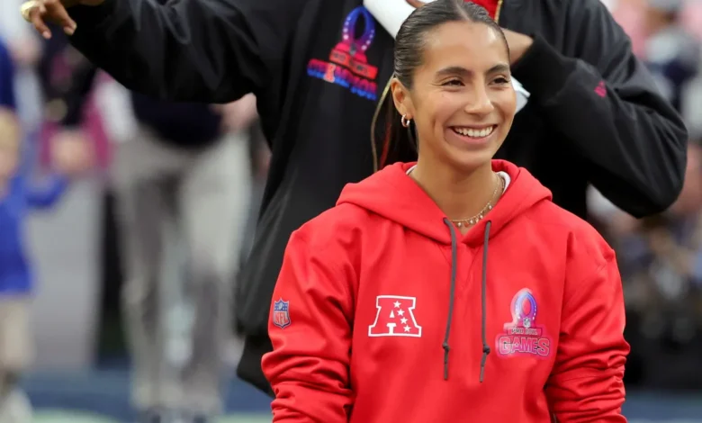 La mexicana Diana Flores fue una de las ganadoras del Super Bowl LVII