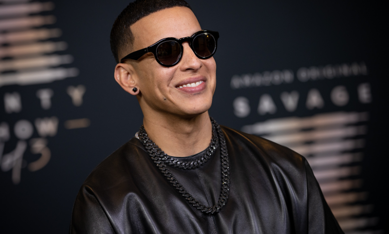 Daddy Yankee borra de instagram publicaciones románticas con su esposa