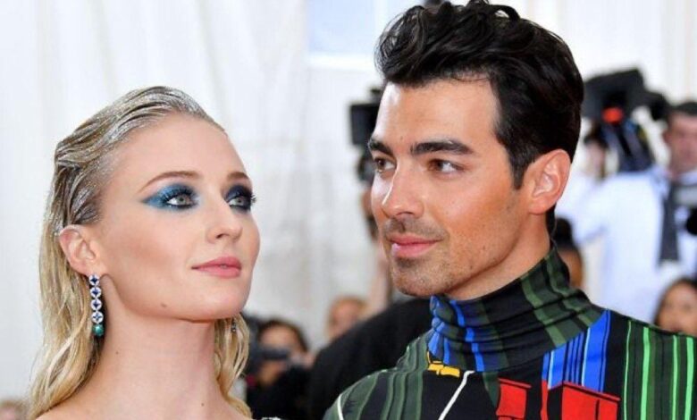 Sophie Turner demandó a Joe Jonas y lo acusó de retener a sus hijas