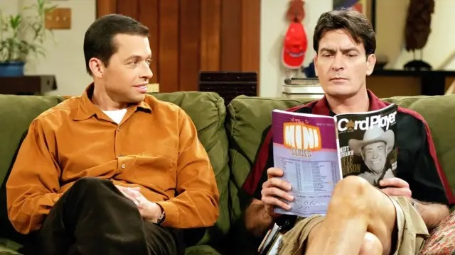 ¿Habrá regreso de ‘Dos hombres y medio’? Charlie Sheen se arrepiente de su comportamiento en la sitcom