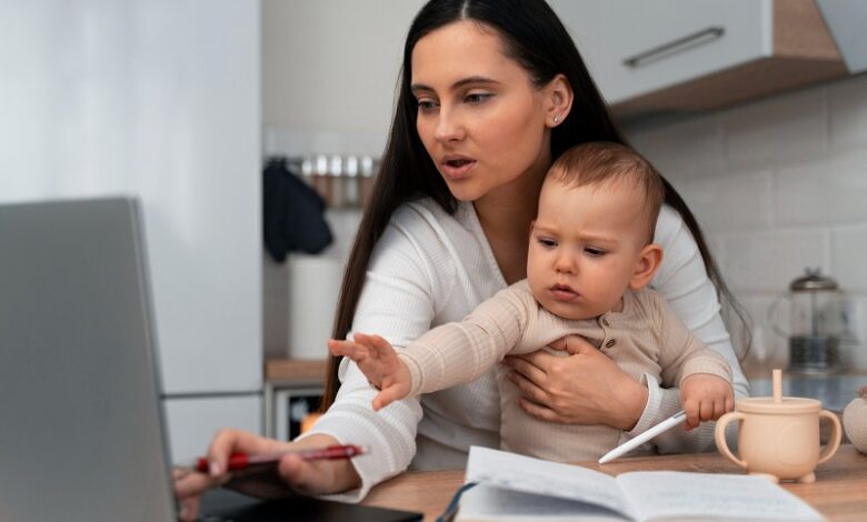 Empresas, un apoyo para que las mamás se reincorporen a la vida laboral