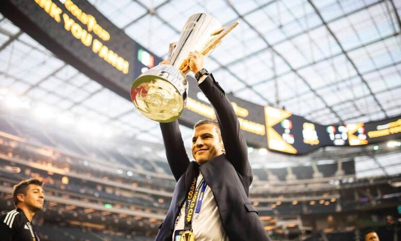 Jaime Lozano se pronuncia ante su salida oficial de la Selección Mexicana