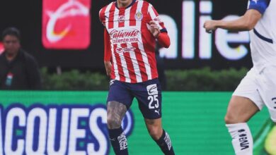 Prensa denuncia agresión por el lanzamiento de un «petardo» de Chivas en conferencia