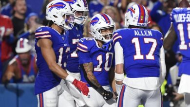 Josh Allen lanza 4 pases de TD y los Bills ganan 47-10 a los Jaguars