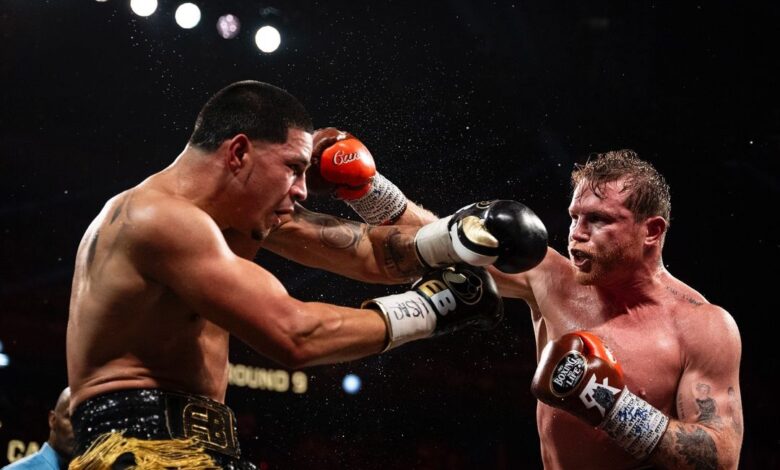 Canelo Álvarez reveló haber usado un protector bucal de oro en su pelea contra Berlanga