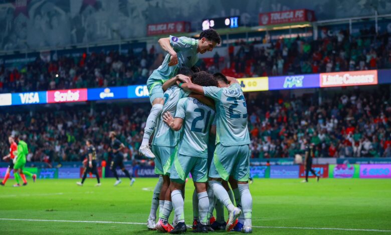 El Tri golea a Honduras y consigue su pase a la semifinal