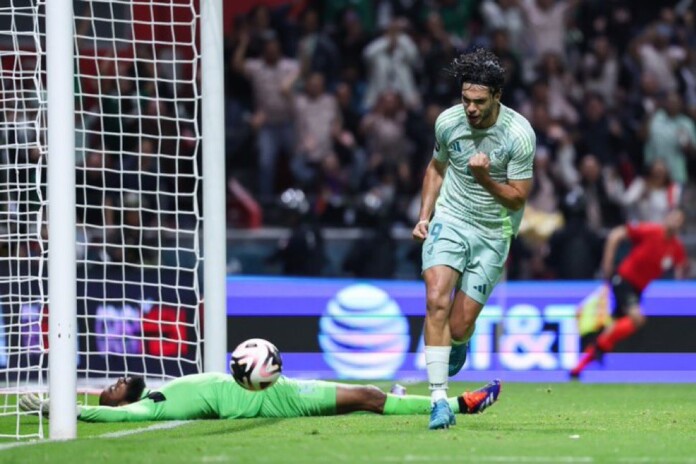 México golea a Honduras y avanza a semifinales de la Nations League