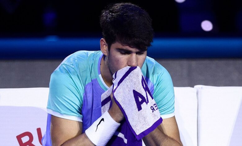 Carlos Alcaraz vence a Andrey Rublev con problemas de respiración